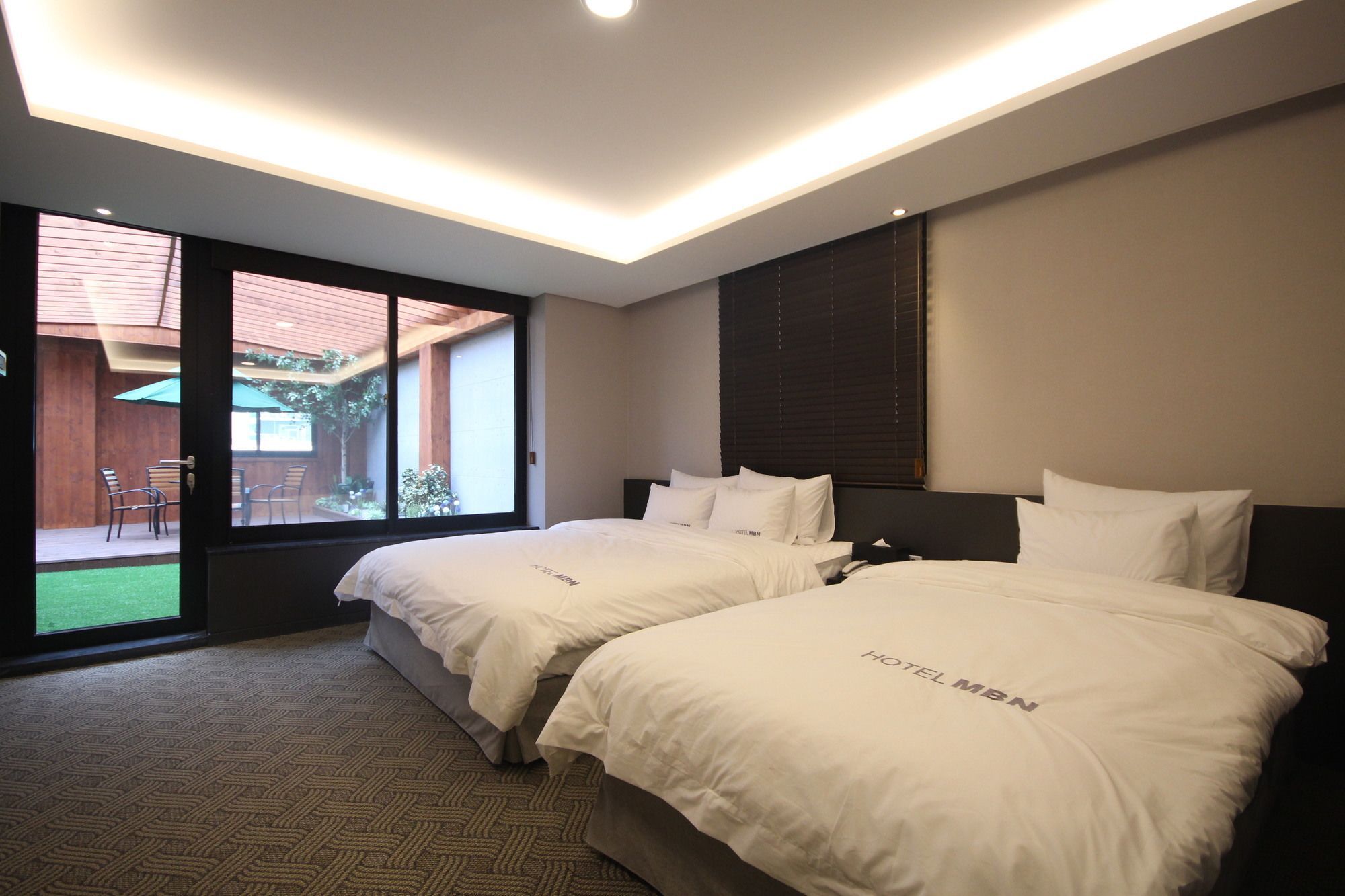 Mbn Hotel Changwon Exterior photo