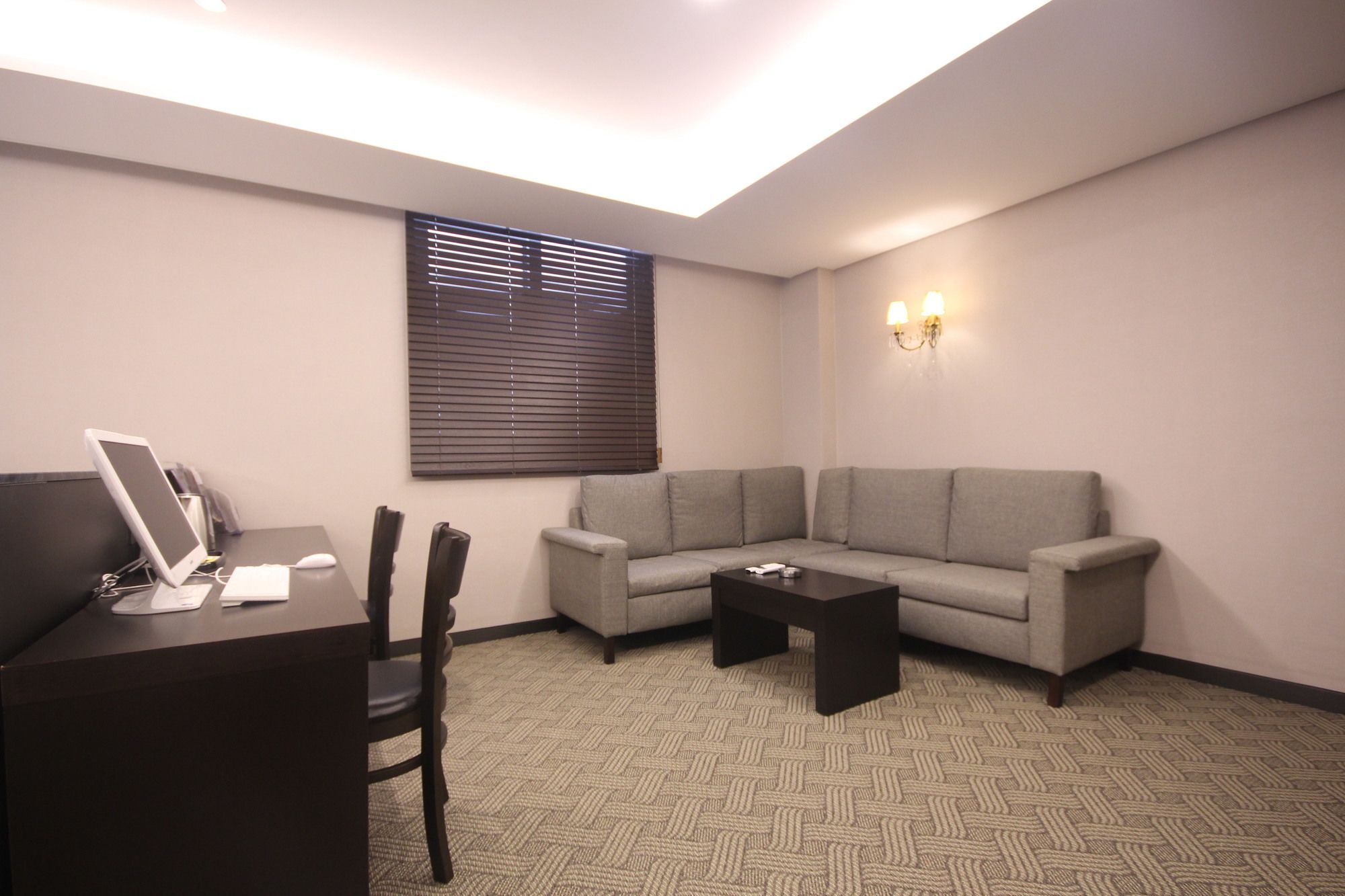 Mbn Hotel Changwon Exterior photo