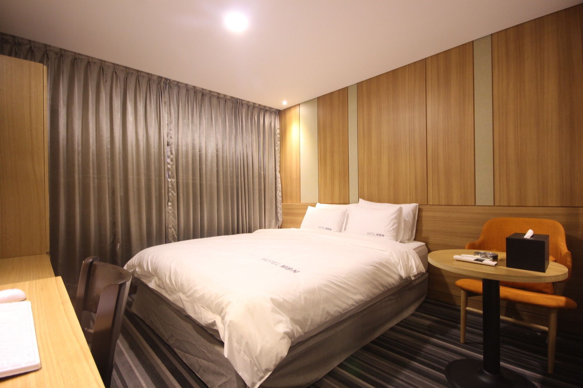 Mbn Hotel Changwon Exterior photo